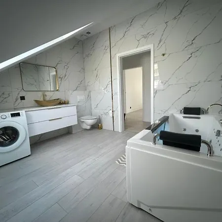 Apartment 2 *